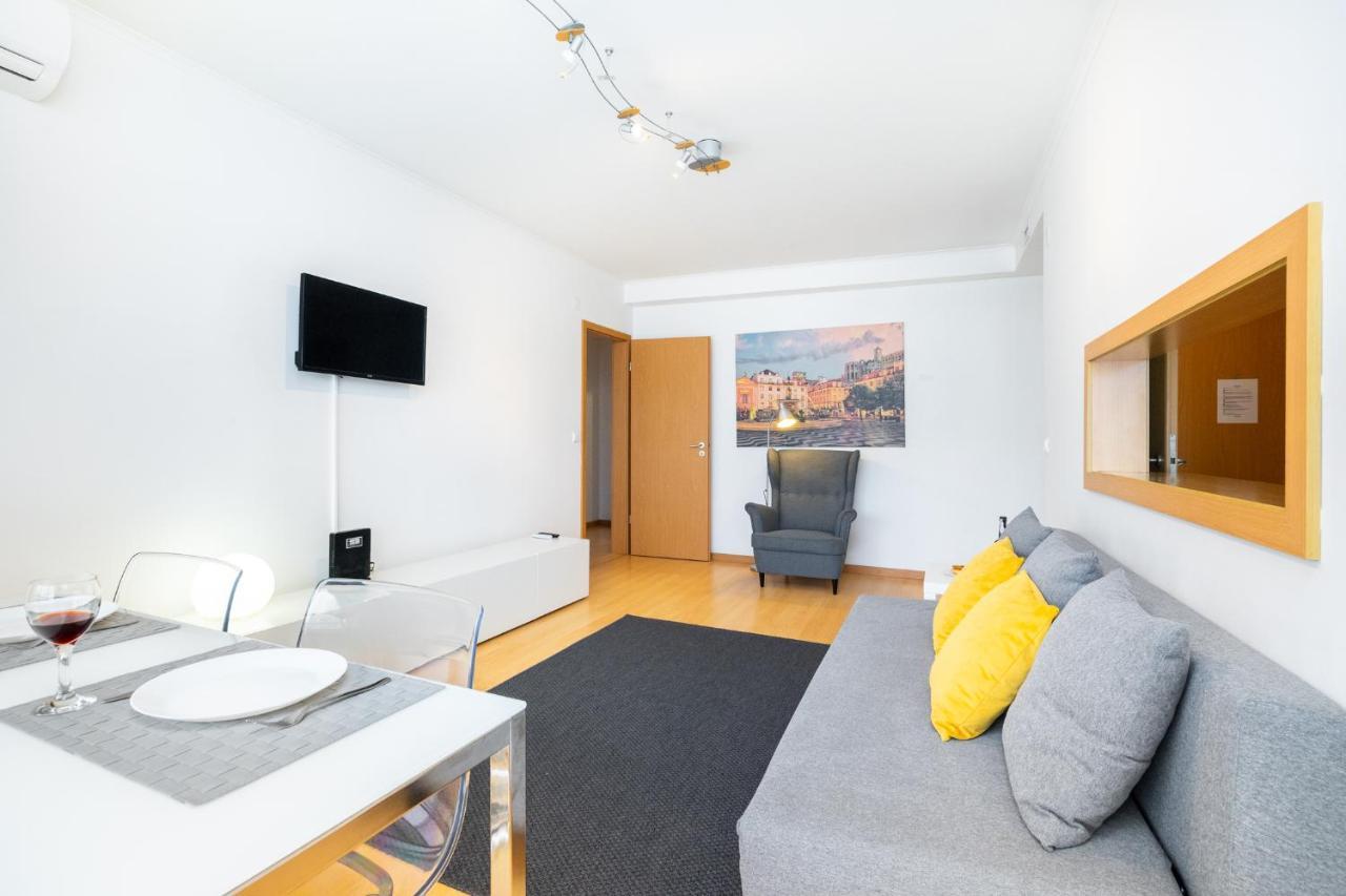 Lisboa, Cidade, Elegant Apartment With Air Cond, Free Wifi And Near Metro, By Ig Luaran gambar