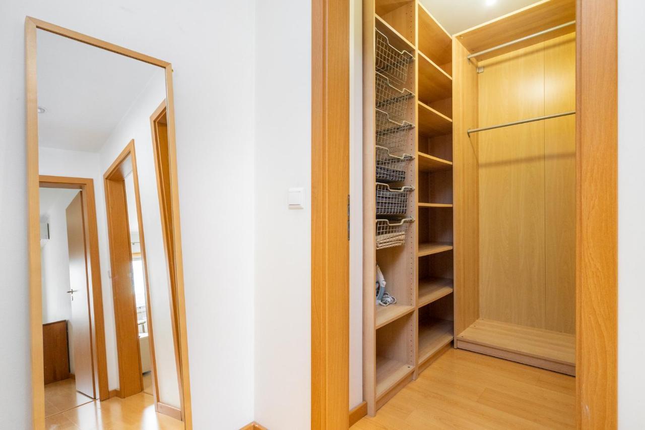 Lisboa, Cidade, Elegant Apartment With Air Cond, Free Wifi And Near Metro, By Ig Luaran gambar